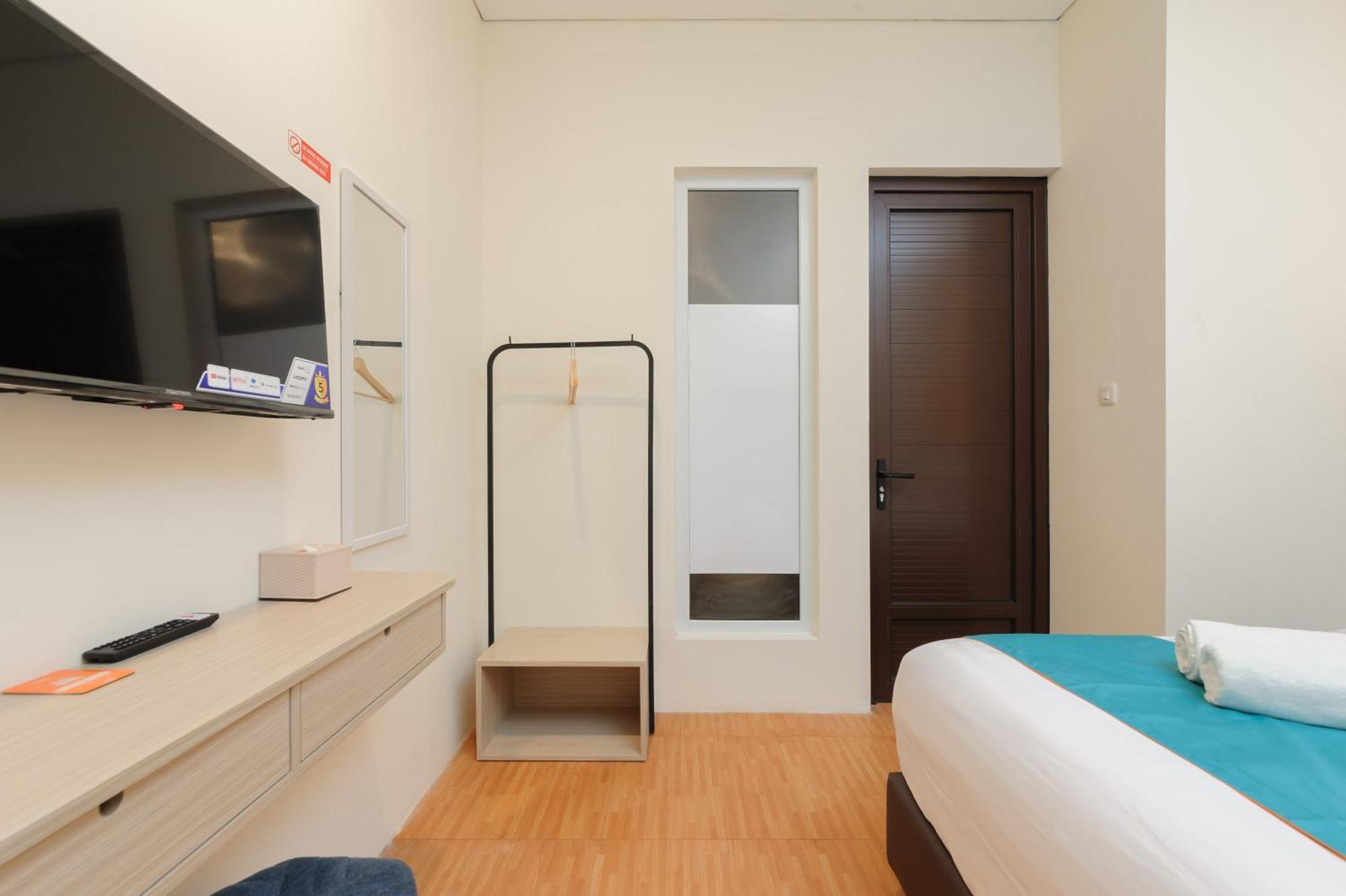 Sans Hotel Tajur Bogor Bantarkamang Екстер'єр фото