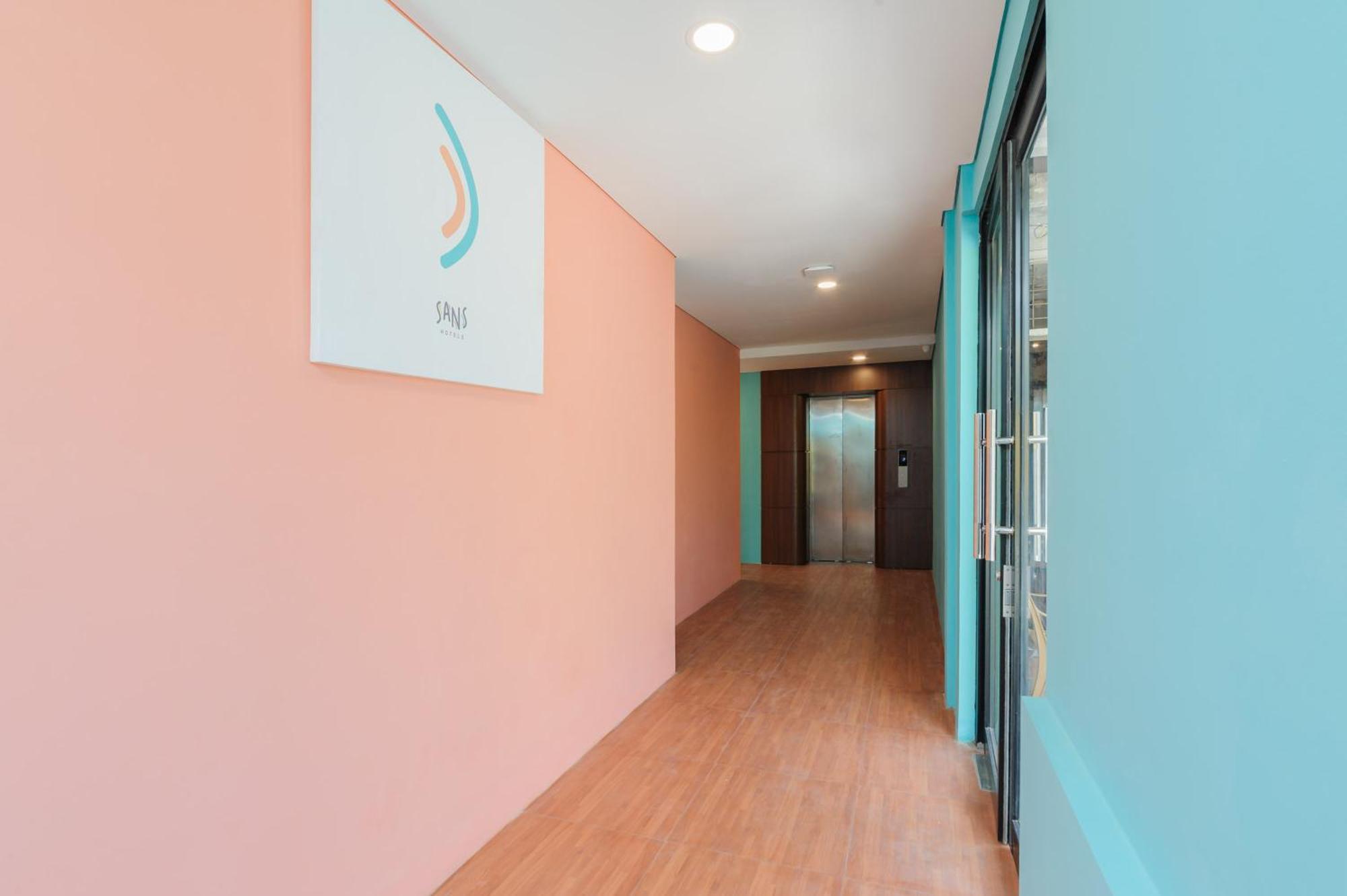 Sans Hotel Tajur Bogor Bantarkamang Екстер'єр фото