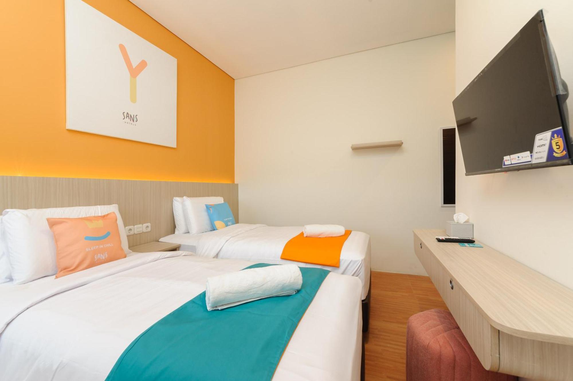 Sans Hotel Tajur Bogor Bantarkamang Екстер'єр фото