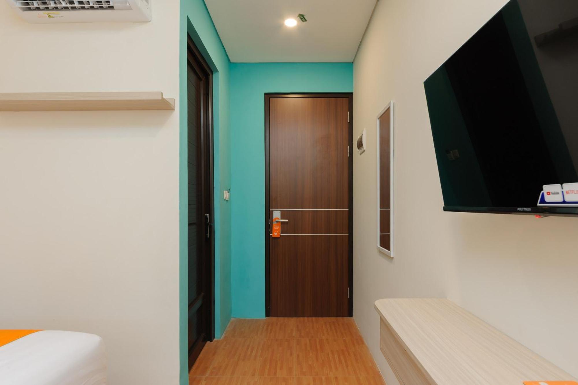 Sans Hotel Tajur Bogor Bantarkamang Екстер'єр фото